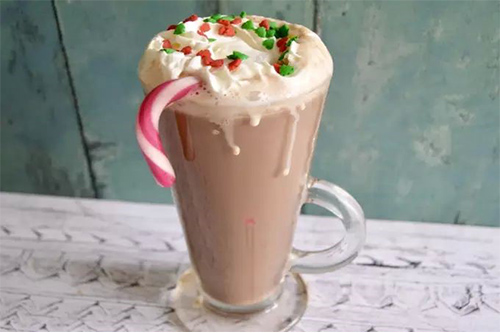 Peppermint-Hot-Chocolate