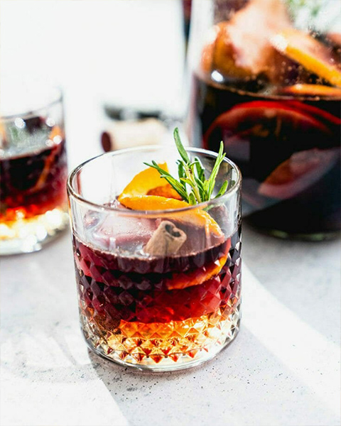 Apple-Cider-Sangria-Drink-Garnish